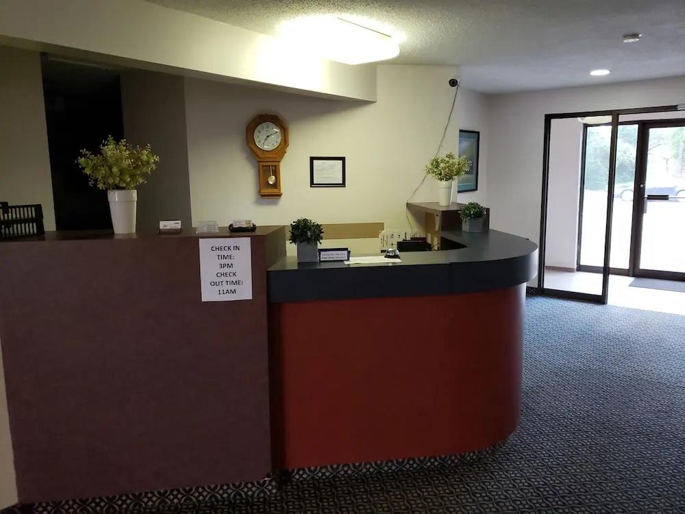 фото Tower Inn