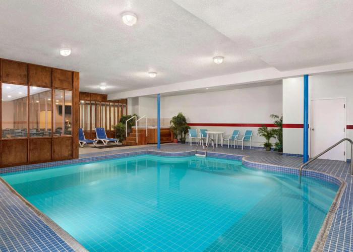 Travelodge by Wyndham Meadow Lake
