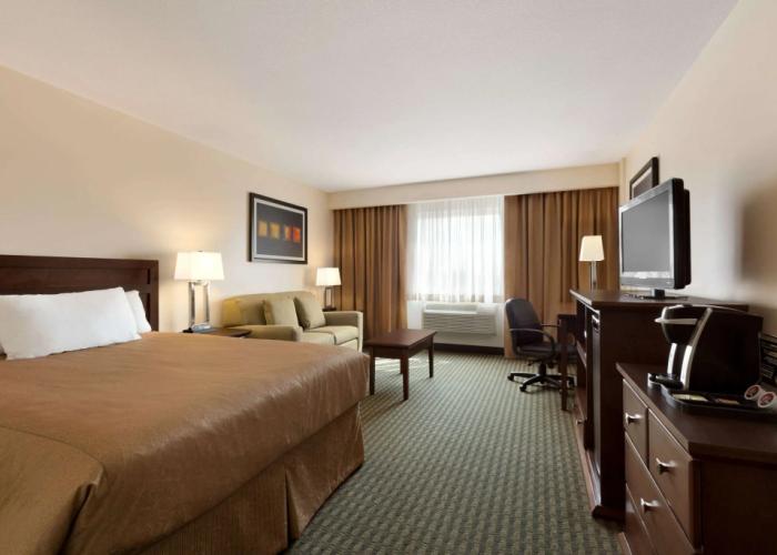Travelodge by Wyndham Weyburn