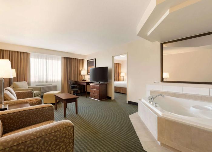 Travelodge by Wyndham Weyburn