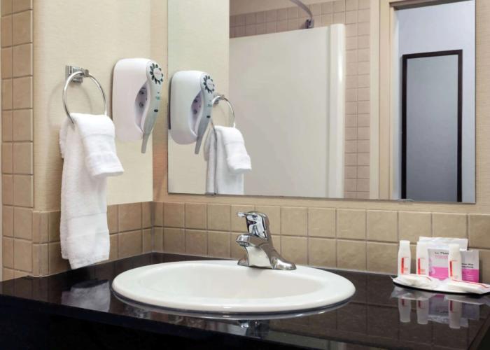 Ramada by Wyndham Weyburn