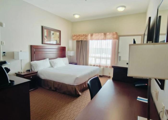 Coast Weyburn Hotel