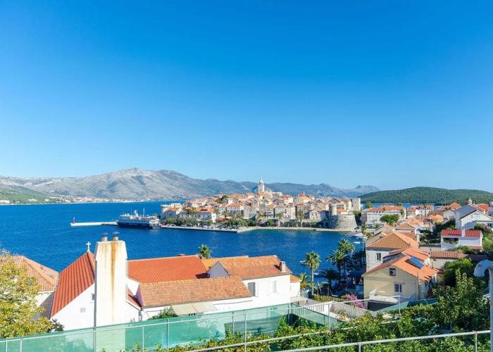 Apartment Town View