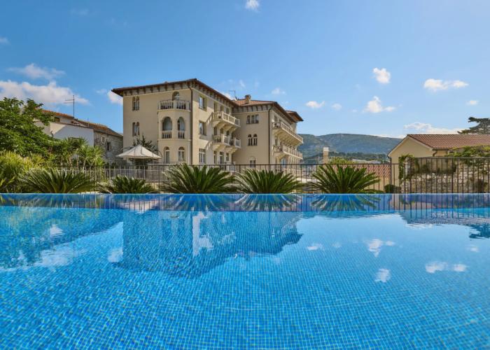 Arbiana Heritage Hotel