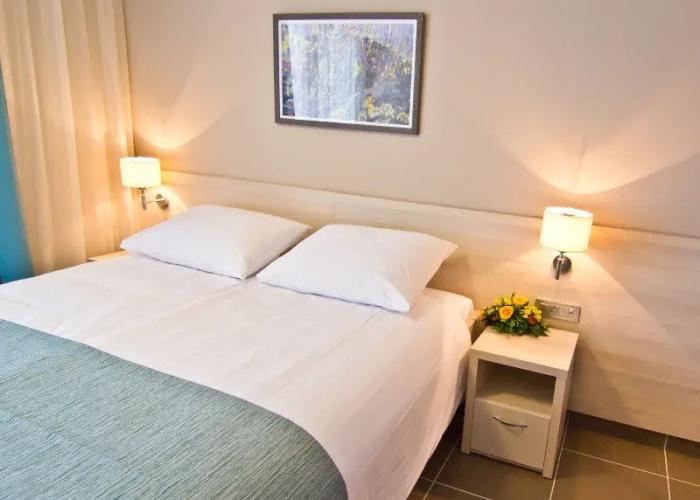Lopar Hotel