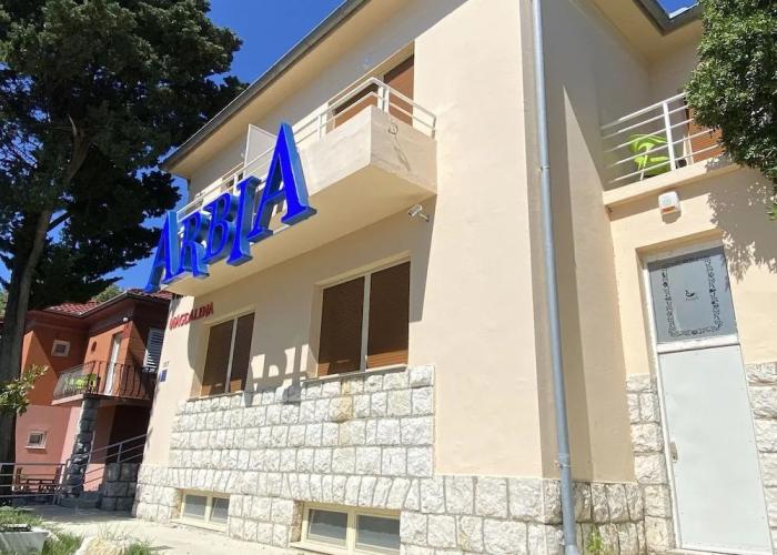 Integrated Hotel Arbia - Villa Magdalena