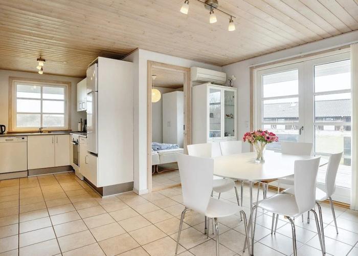 6 Person Holiday Home in Brovst-by Traum
