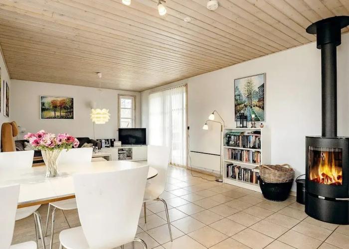 6 Person Holiday Home in Brovst-by Traum