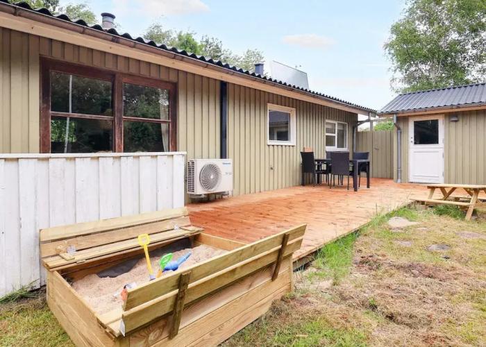 Cozy Holiday Home in Brovst near Langdal Plantation