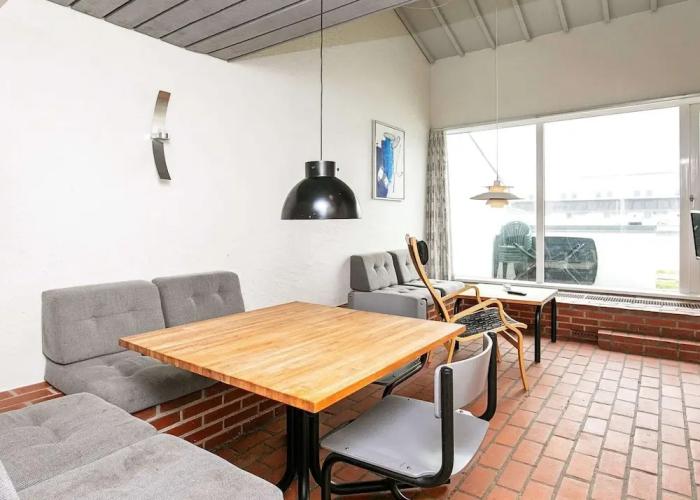 6 Person Holiday Home in Brovst