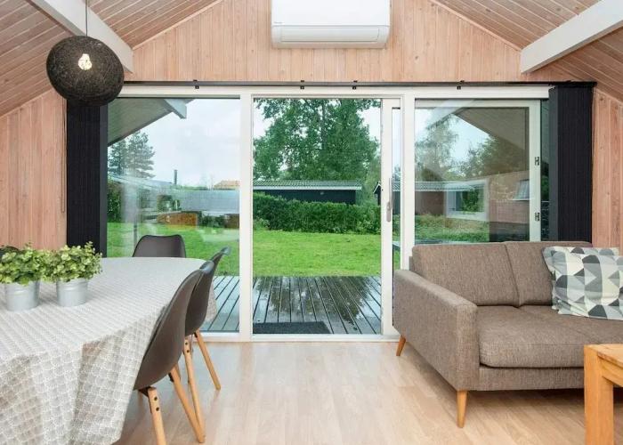 6 Person Holiday Home in Ebeltoft-by Traum