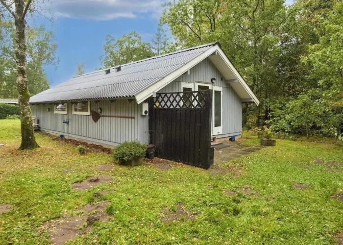 6 Person Holiday Home in Ebeltoft-by Traum