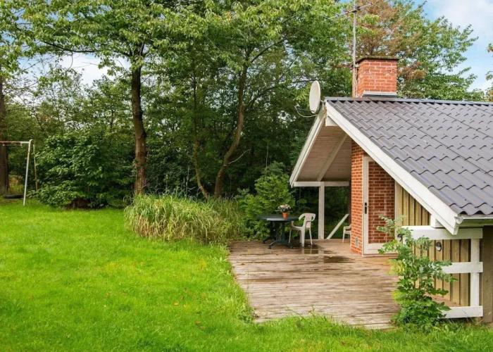 Wooden Holiday Home in Jutland near Sea