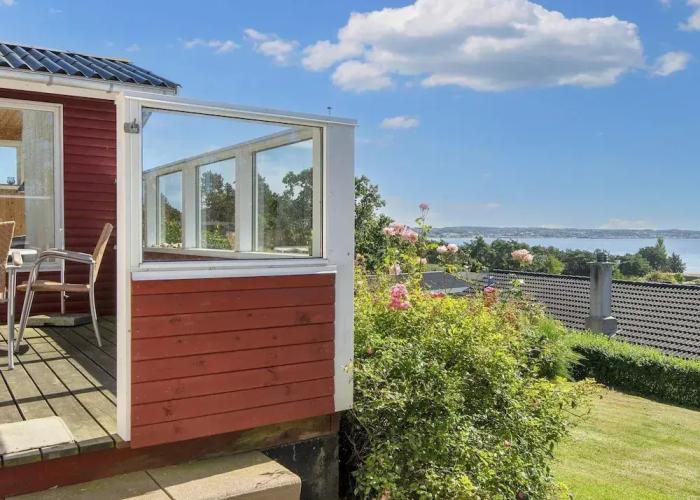 6 Person Holiday Home in Ebeltoft-by Traum