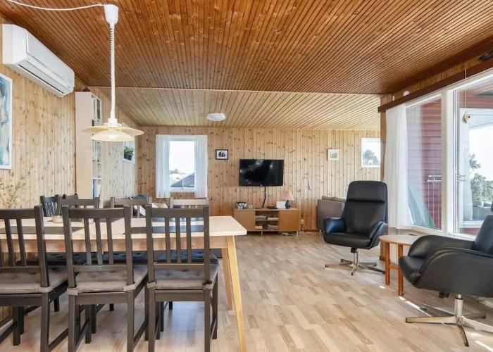 6 Person Holiday Home in Ebeltoft-by Traum