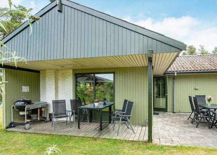6 Person Holiday Home in Ebeltoft-by Traum