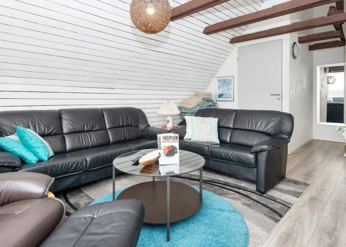 6 Person Holiday Home in Ebeltoft