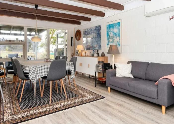 6 Person Holiday Home in Ebeltoft