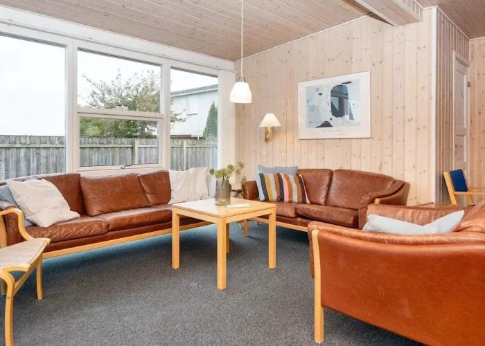 10 Person Holiday Home in Ebeltoft-by Traum