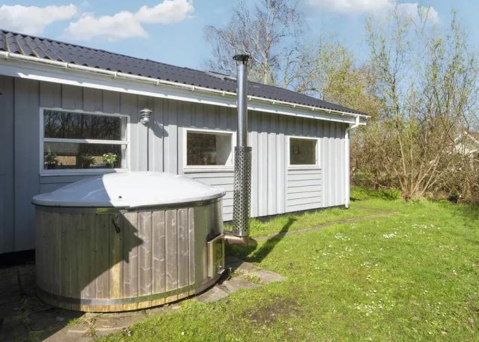 8 Person Holiday Home in Ebeltoft