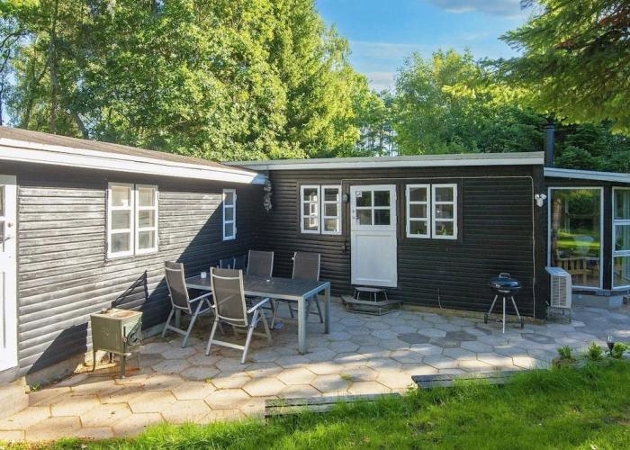 6 Person Holiday Home in Ebeltoft