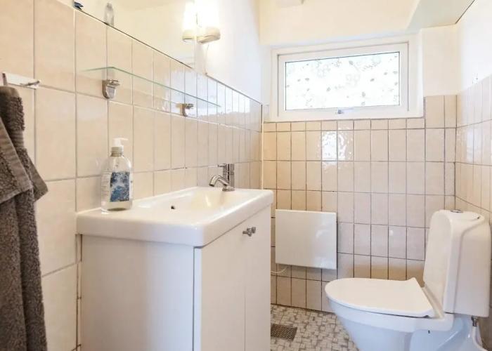 6 Person Holiday Home in Frostrup
