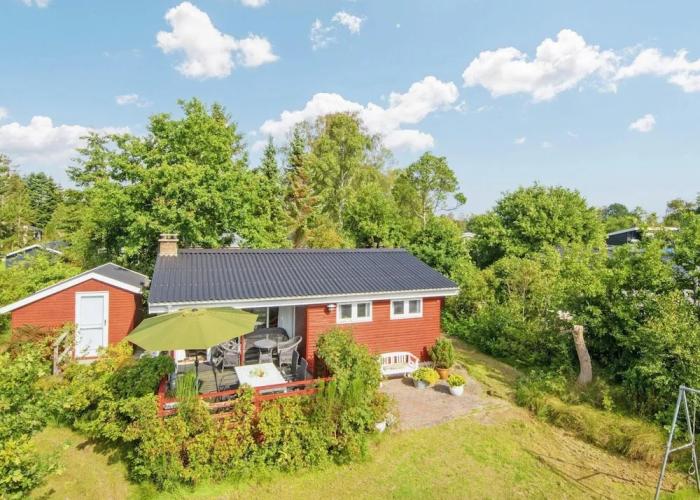 4 Person Holiday Home in Grenaa-by Traum