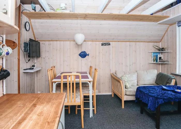 5 Person Holiday Home in Grindsted
