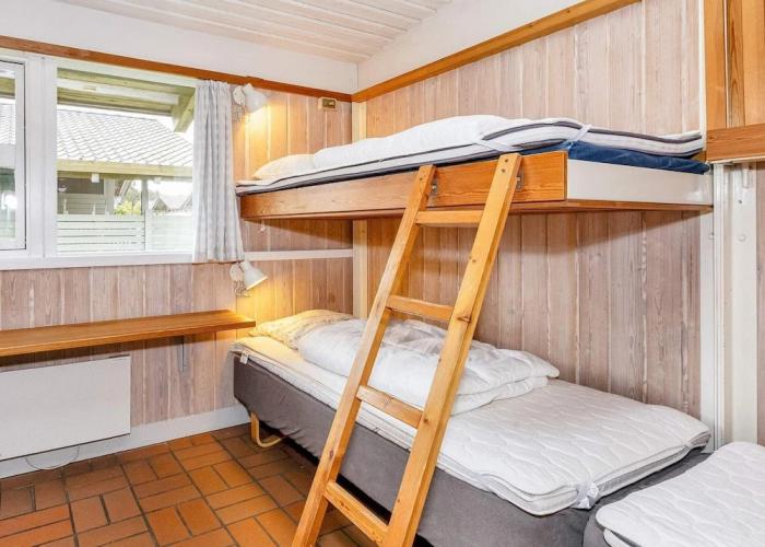 6 Person Holiday Home on a Holiday Park in Hanstholm