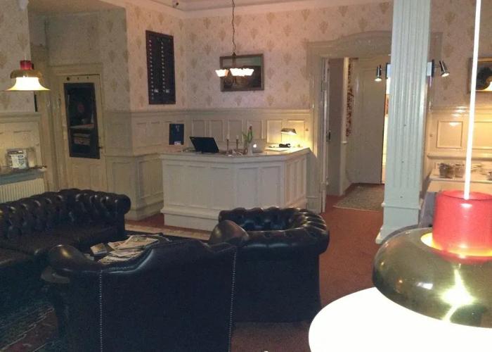 Hotel Lidenlund ved Gitte Bitsch