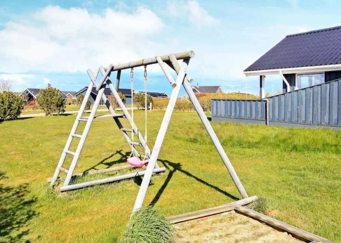 Lovely Holiday Home in Lemvig near Sea