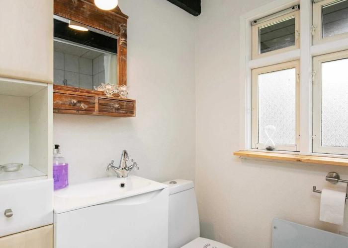 6 Person Holiday Home in Logstor