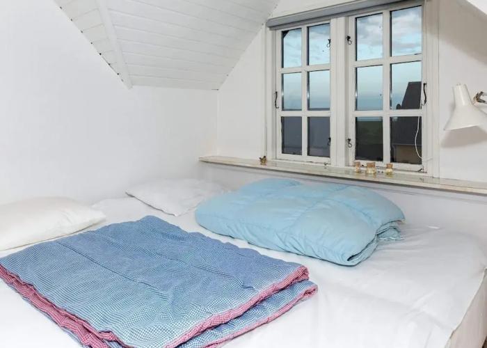 6 Person Holiday Home in Logstor