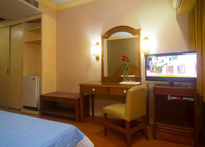 Grand City Hotel