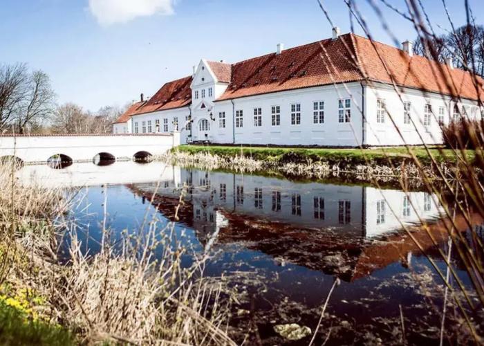 Store Restrup Slotshotel