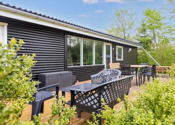 Modern Retreat in Klitgards-by Traum