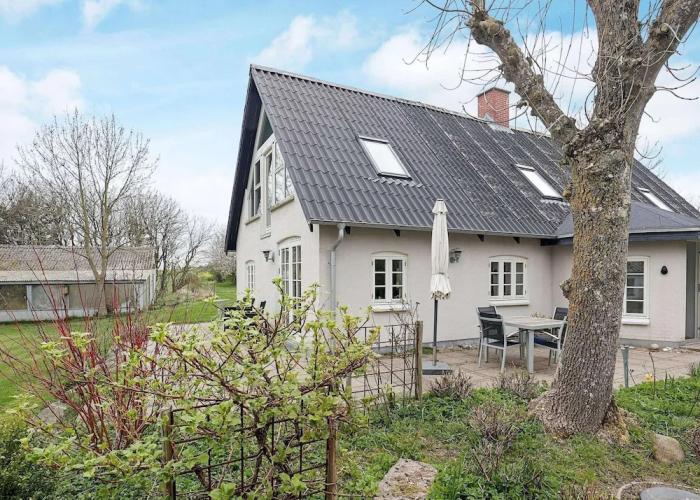 8 Person Holiday Home in Fur