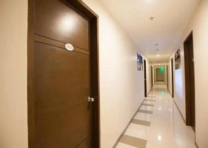 Emerald Suites CDO