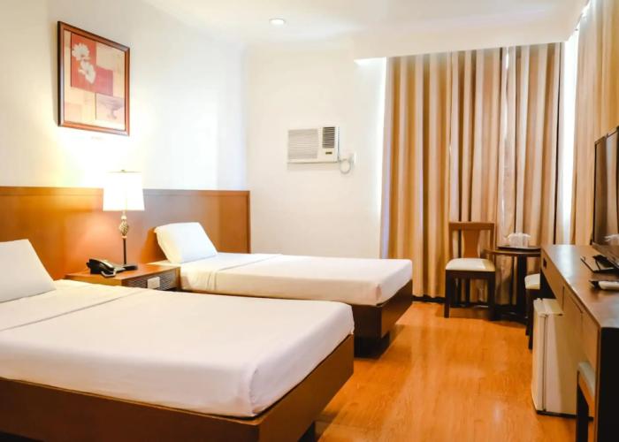 De Luxe Hotel