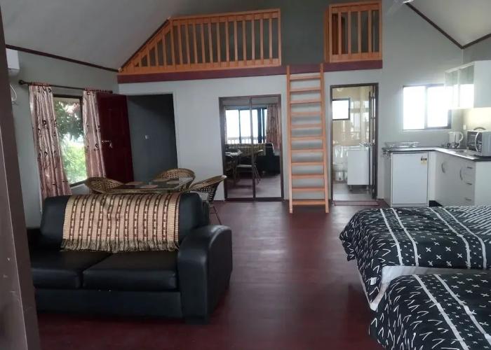 Shalini Garden Hotel & Apartment