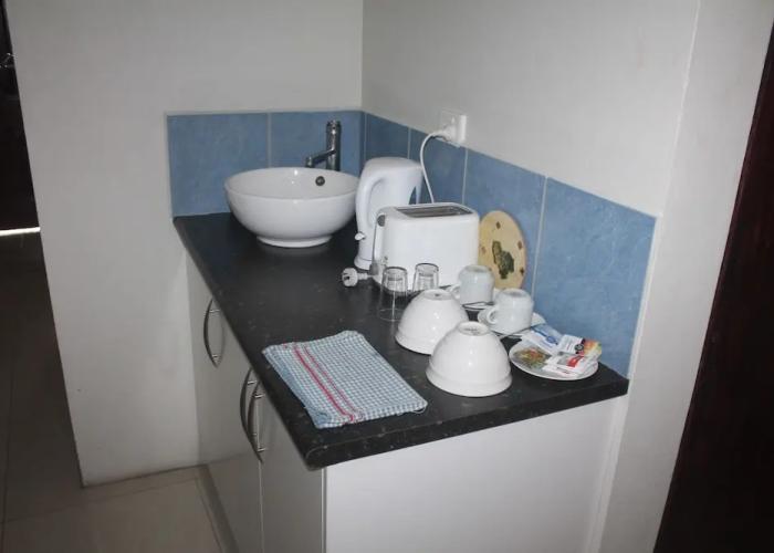 Shalini Garden Hotel & Apartment