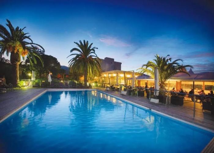 Hotel Restaurant SPA la Madrague