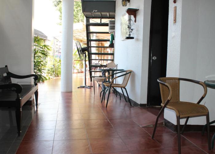 Saint Nicolas Inn