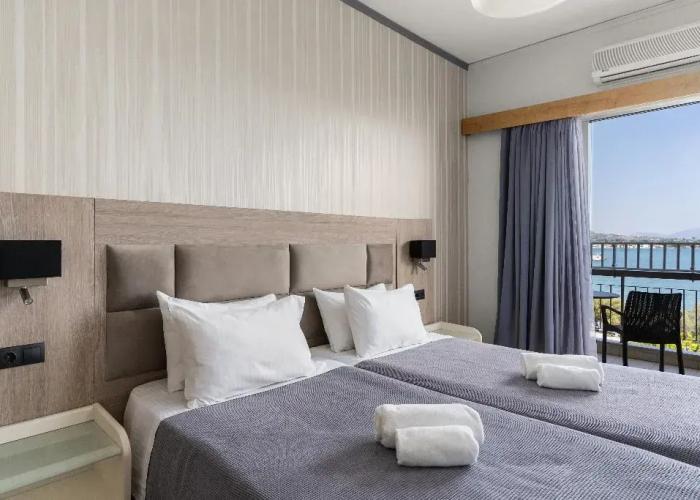 Stefania Beach Hotel