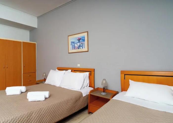 Stefania Hotel