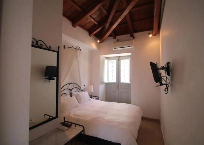 Alexandra Guesthouse