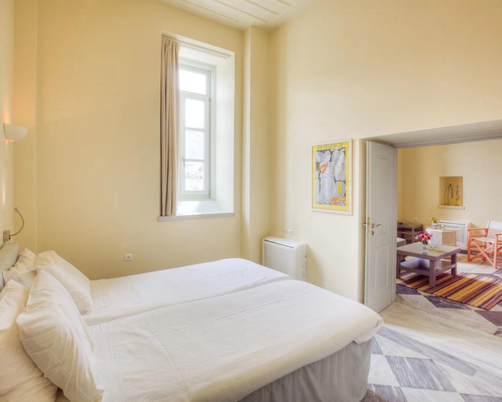 фото Hydra Hotel