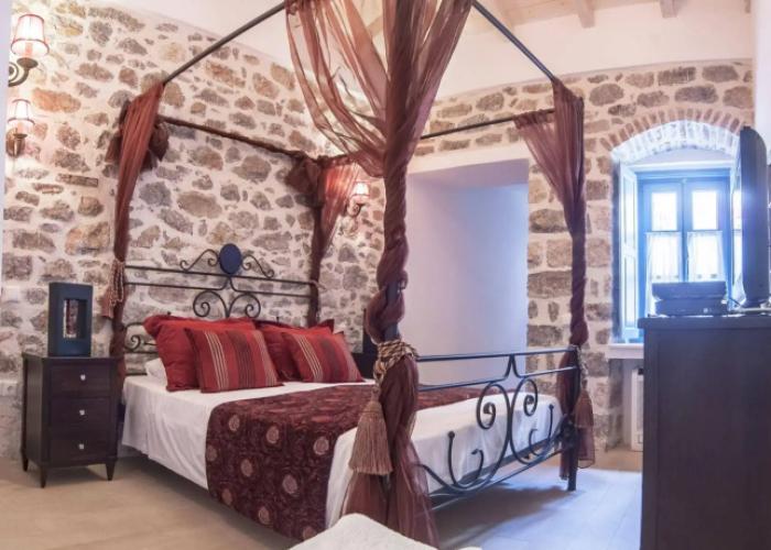 PortaDelMare Deluxe Suites