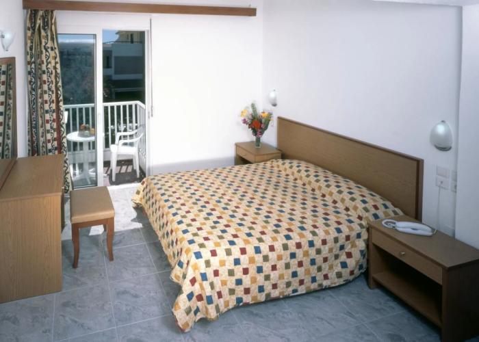 Kassandra Family Aparthotel & SPA