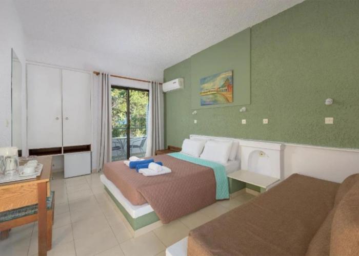 Eleonas Hotel Aparts